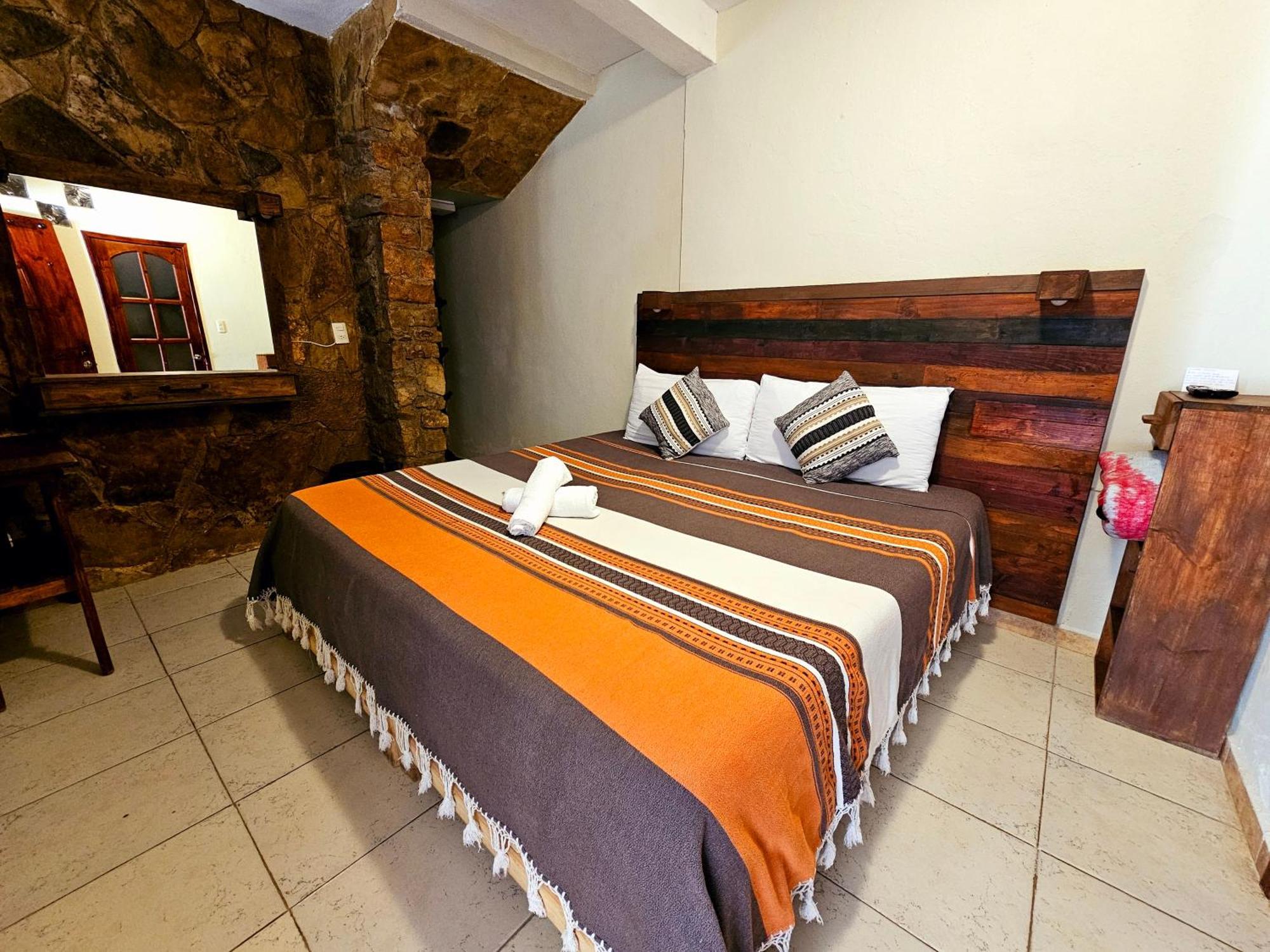 Arte Sano San Cristobal Hotel